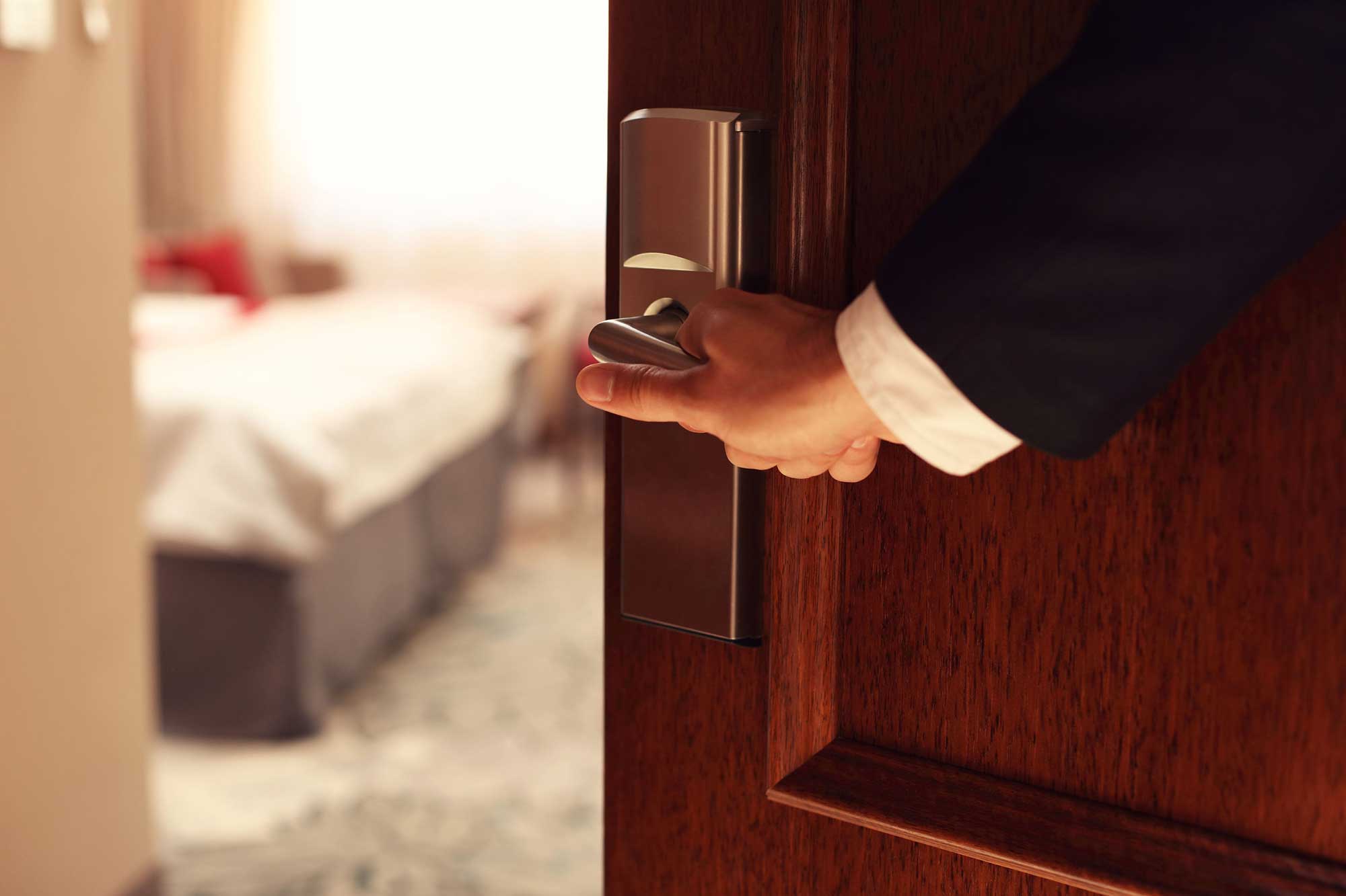 CHEAP OSAKA HOTEL CHOICES UNDER ¥10,000 FOR BUDGET TRAVELERS