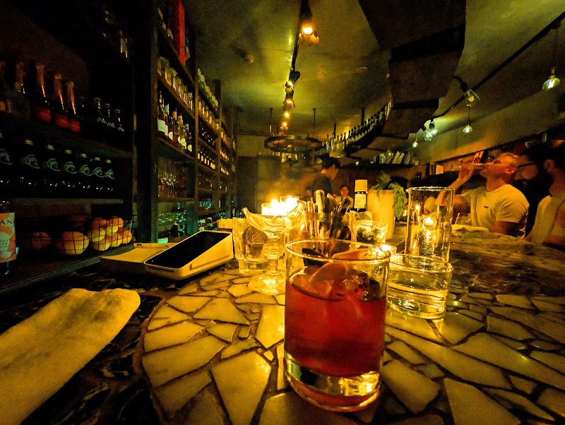 Bar Nayuta photo 2