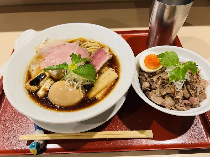 Moeyo Mensuke Ramen photo 4